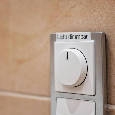 Edler Wohnraum Schwanenteich-Suite Mit Balkon, Kaffeevollautomat, Lift & Parkplatz Zwickau Bagian luar foto